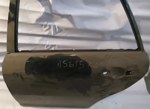 Mazda 6 Rear door