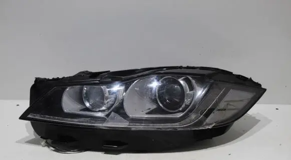 Jaguar XF Headlight/headlamp