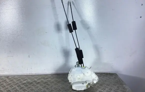Honda Accord Front door lock