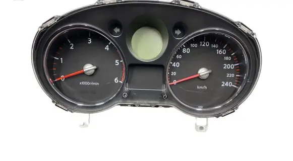 Nissan X-Trail T31 Speedometer (instrument cluster) JG62AMU6U 1004010005