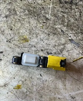 Audi A3 S3 8P Airbag deployment crash/impact sensor 4B0959643E