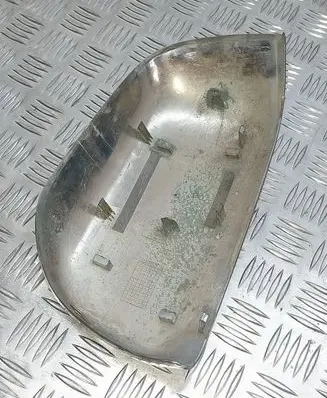 Mitsubishi Pajero Front door wing mirror part 