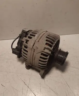Volkswagen PASSAT B5.5 Generator/alternator 038903018QX