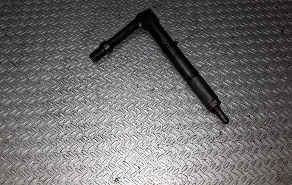 Nissan Navara D22 Fuel injector 3220Z484100