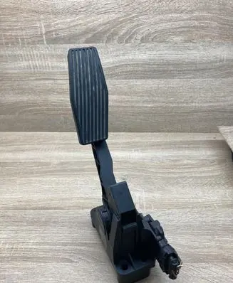 Opel Astra G Accelerator throttle pedal 09128851