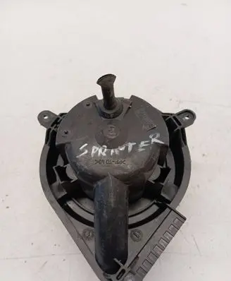 Mercedes-Benz Sprinter W901 W902 W903 W904 Heater fan/blower 663329W