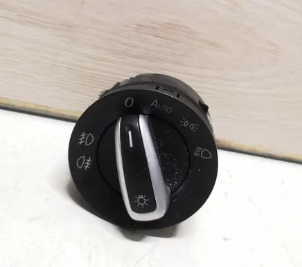 Volkswagen PASSAT B7 Light switch 3C8941431A