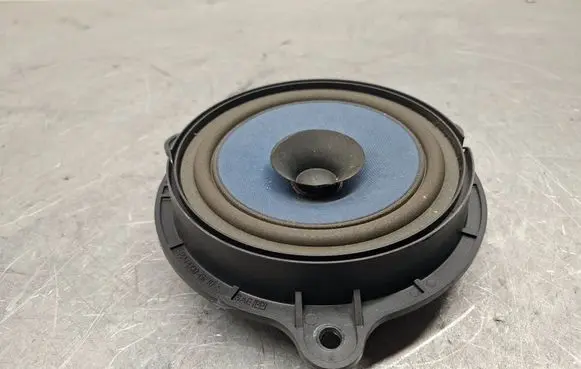 Nissan X-Trail T30 Rear door speaker 28156CR000 EAS16P595B6