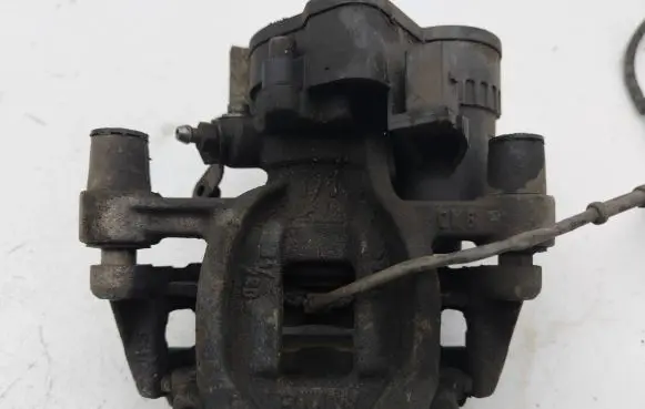 BMW i3 Rear brake caliper 6853858