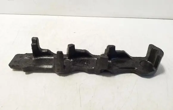 Volkswagen Tiguan Other engine bay part 04L130380F