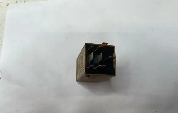 BMW 3 E46 Window control relay 61368384505