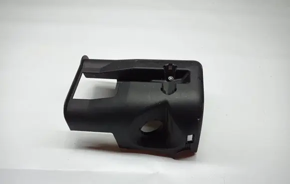 Mitsubishi Outlander Steering wheel column trim