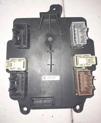 Tesla Model X Door control unit/module 106205610B 0316GA0012823