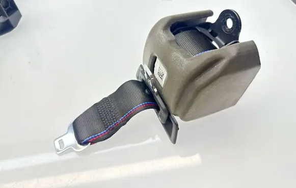 BMW 3 G20 G21 Middle seatbelt (rear) S5807638205 22B178EA1414