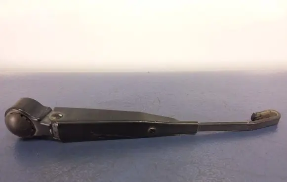 Dodge Caliber Rear wiper blade arm