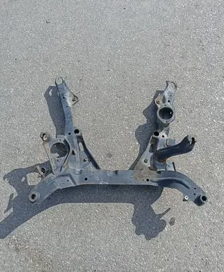 BMW 5 E60 E61 Front subframe 6780302 10353212