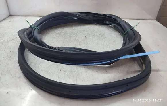 Citroen Jumper Front door rubber seal 