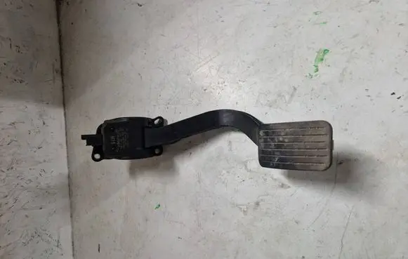 Peugeot 3008 I Accelerator throttle pedal 0280755103 9681990080