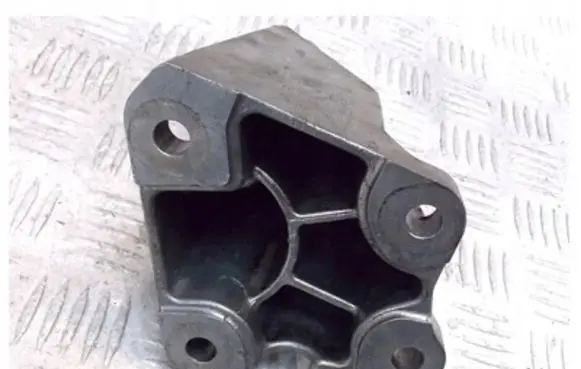 Volkswagen Phaeton Engine mounting bracket 3D0199307AB