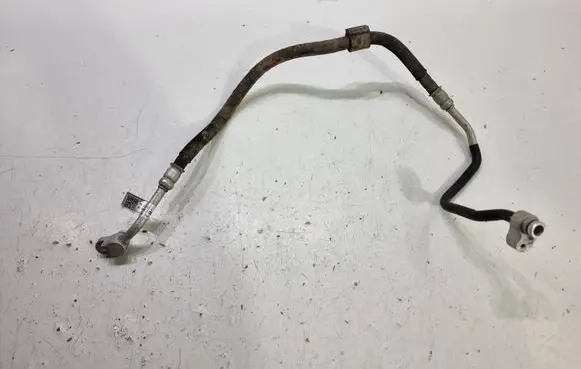 Air conditioning (A/C) pipe/hose