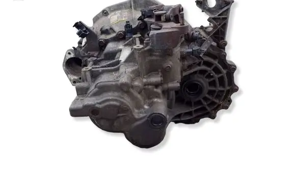 Nissan X-Trail T30 Manual 6 speed gearbox 8H5