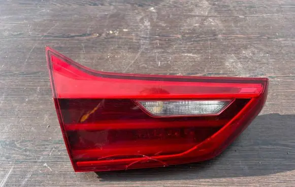 BMW 5 G30 G31 Tailgate rear/tail lights 631341