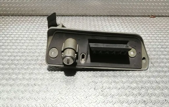 Volkswagen Caddy Loading door exterior handle 2K0827565G