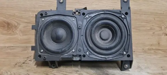 Volvo S40, V40 Subwoofer speaker 30630166