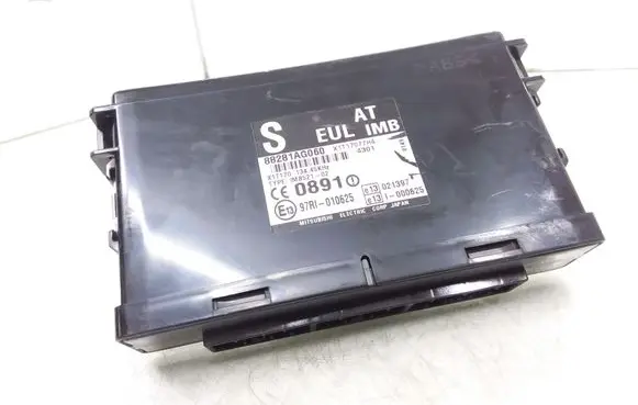 Subaru Outback Comfort/convenience module 88281AG060