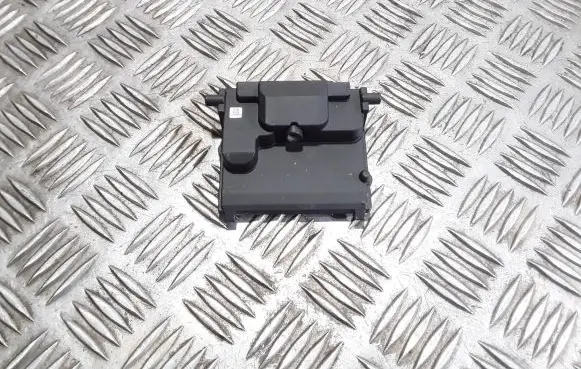 Windshield/windscreen camera