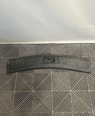 Dodge Durango III Trunk/boot sill cover protection 