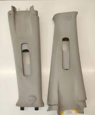 Hyundai Tucson JM (B) pillar trim (top)