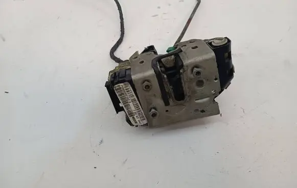 Dodge PickUp RAM SRT-10 Rear door lock P04589651AD T5DKD1843
