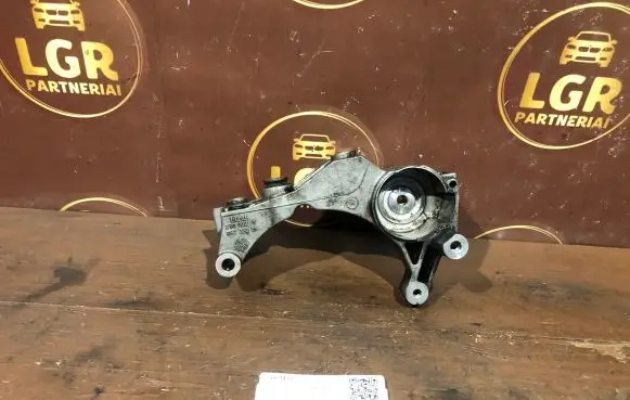 Opel Astra H Engine mounting bracket 2300023 8973222554