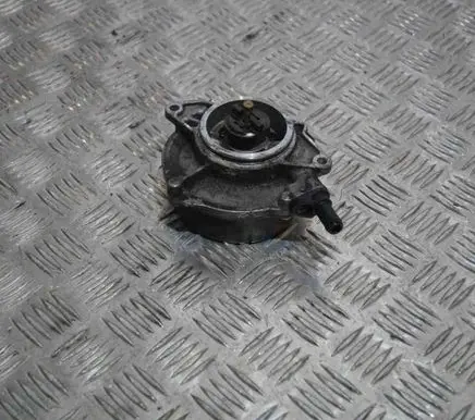 Audi A8 S8 D3 4E Vacuum pump 057145100T