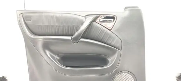 Mercedes-Benz ML W163 Front door card panel trim 
