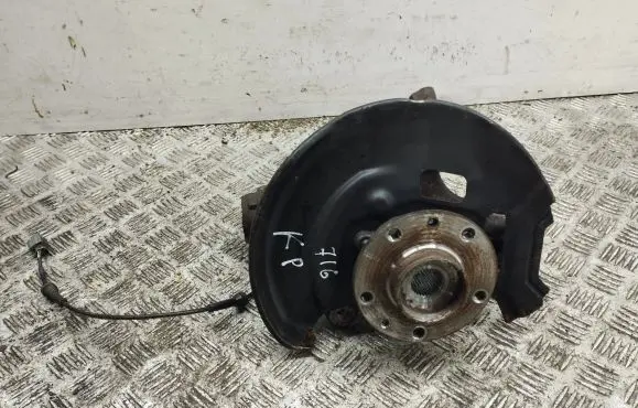 Nissan Qashqai Front wheel hub