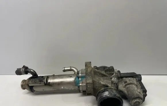 Volvo S60 EGR valve cooler 880766L 880182B
