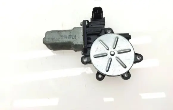 Subaru Tribeca Front door window regulator motor