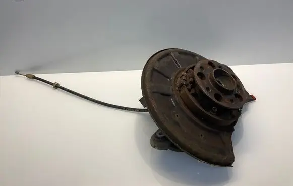 Mercedes-Benz E W212 Rear wheel hub