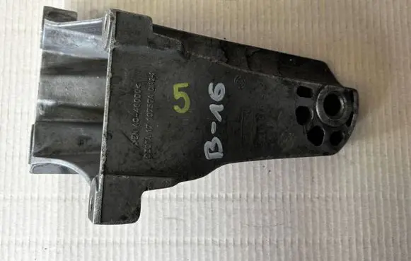 Ford Transit Engine mounting bracket 6C116061AA AV1909A109