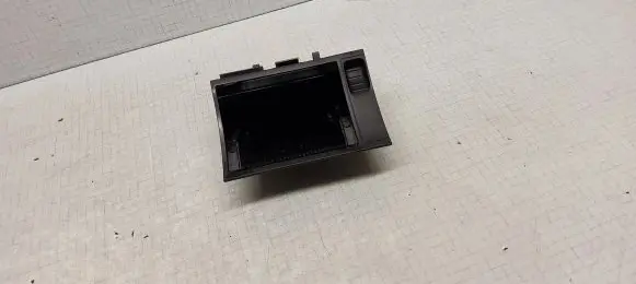 Skoda Octavia Mk2 (1Z) Ashtray (front) 