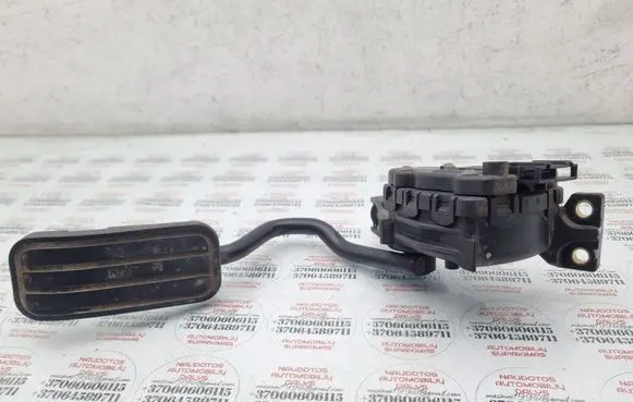 Volkswagen Sharan Accelerator throttle pedal 7M1721603A