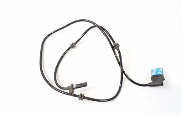 Mercedes-Benz CLA C117 X117 W117 ABS rear brake sensor A2469059402