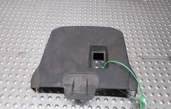 Ford Focus Battery box tray S26380464 AM5110A659AB