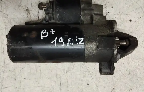 Volkswagen PASSAT B5.5 Starter motor 0001110128 068911