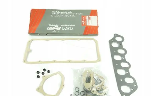 Seat Ibiza I (021A) Other cylinder head part 5881189