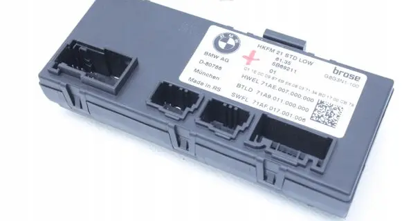 BMW X1 U11 Tailgate/trunk control unit/module 5B69211 5A53D09