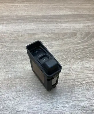 BMW 5 E34 Light switch 1391338 38813710