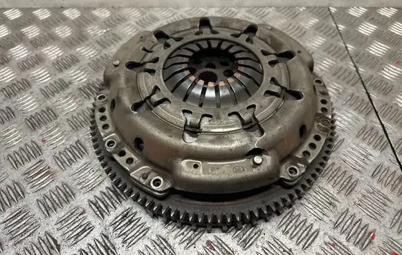 Nissan X-Trail T30 Clutch set kit 30100AU600